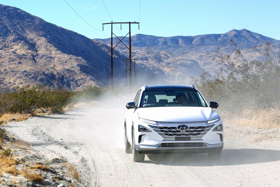  Hyundai NEXO 2018 года  (NA) (фото 9 из 83)